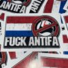 34fa2686-c6c3-4cb9-9dd9-39cb445f8058 FUCK ANTIFA STICKER (50 stuks)